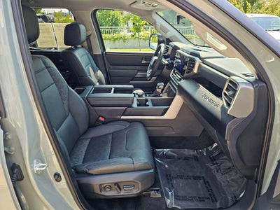2024 Toyota Tundra 4WD SR5