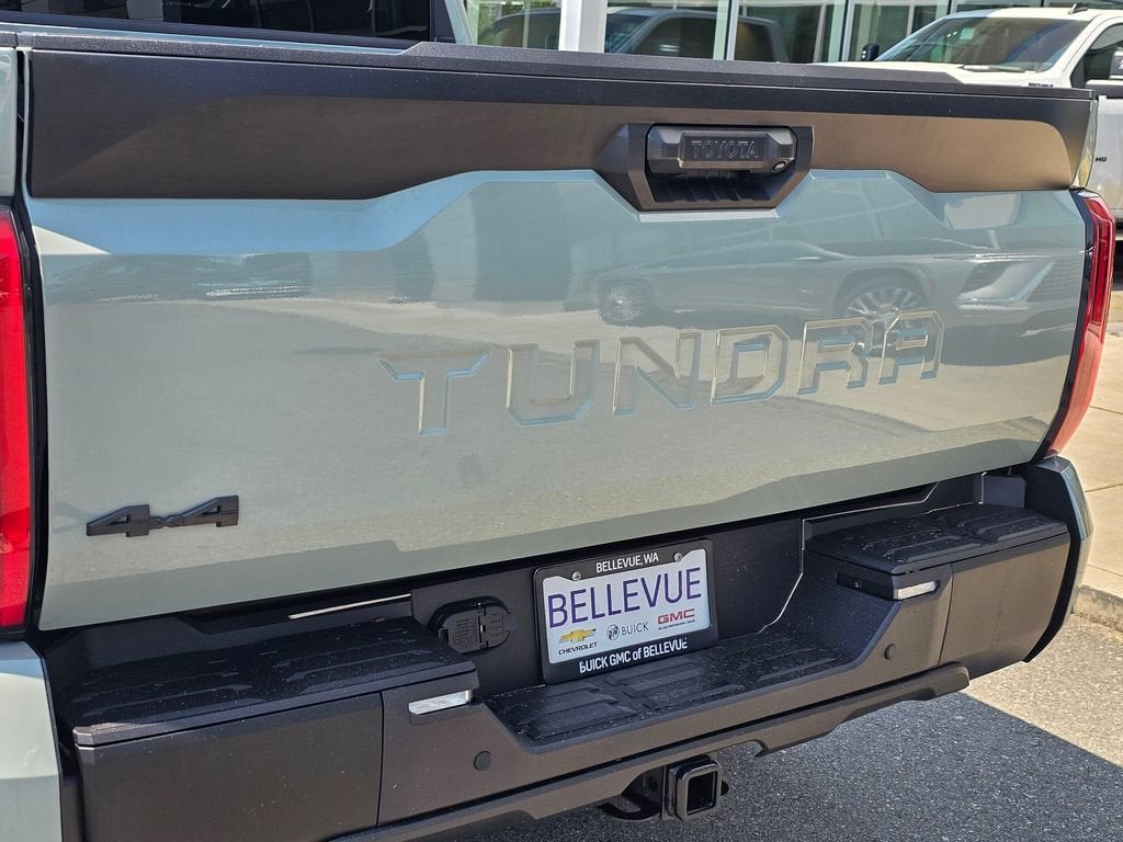 2024 Toyota Tundra 4WD SR5