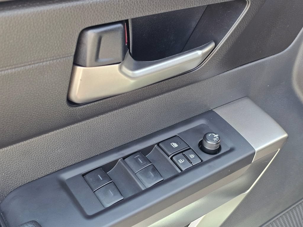 2024 Toyota Tundra 4WD SR5