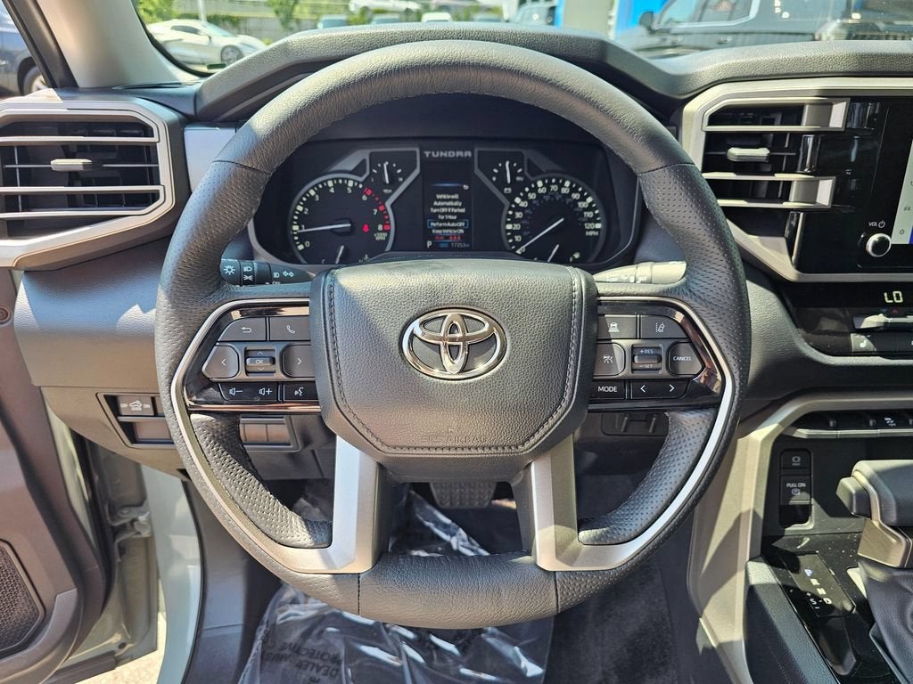 2024 Toyota Tundra 4WD SR5