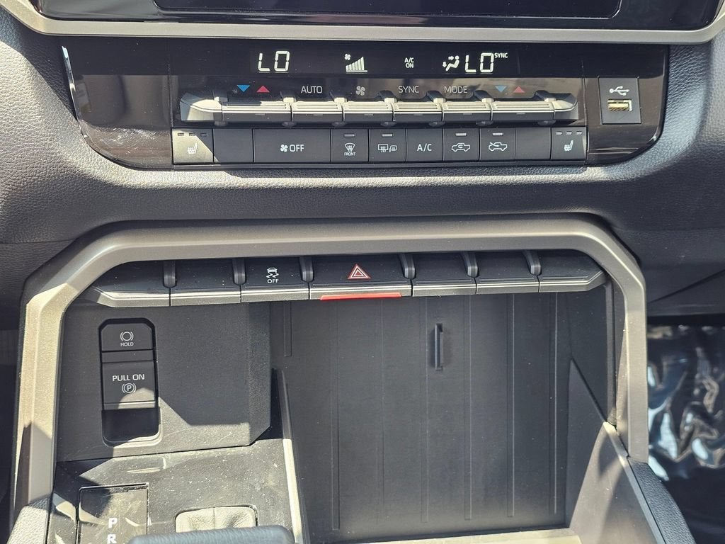 2024 Toyota Tundra 4WD SR5