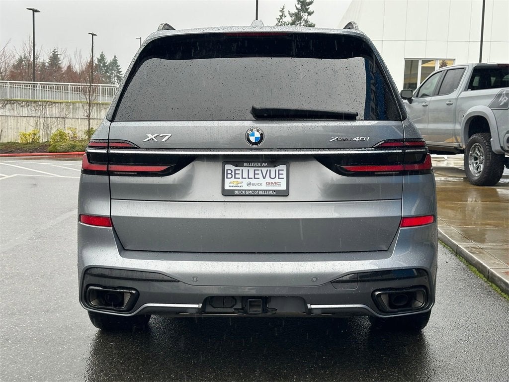 2023 BMW X7 xDrive40i