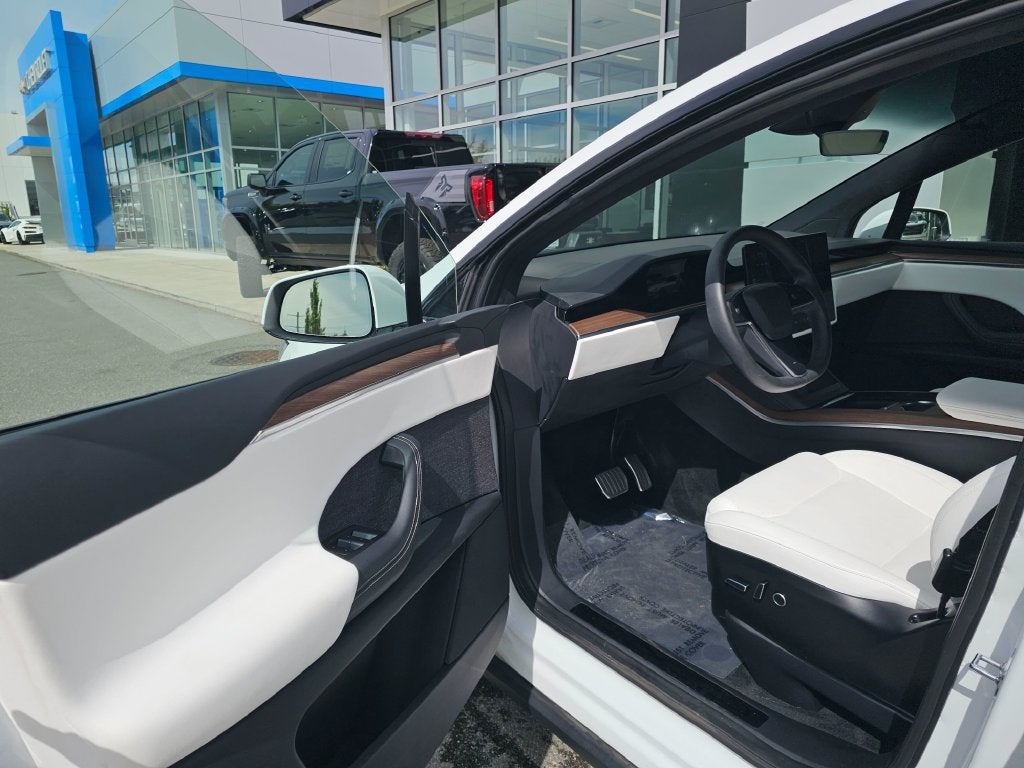 2024 Tesla Model X AWD