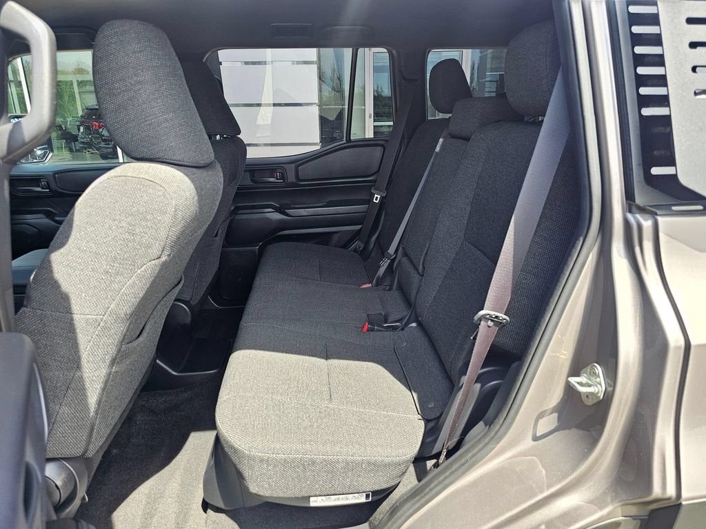 2024 Toyota Land Cruiser 4WD (Natl)