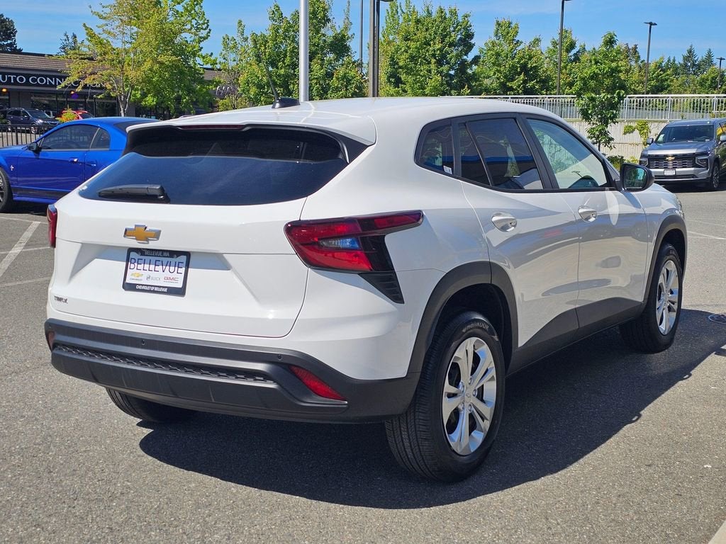 2026 Chevrolet Trax LS