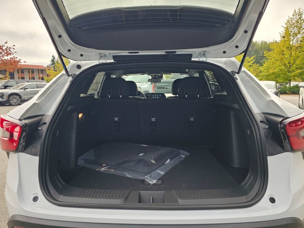 2026 Chevrolet Trax RS - Photo 16