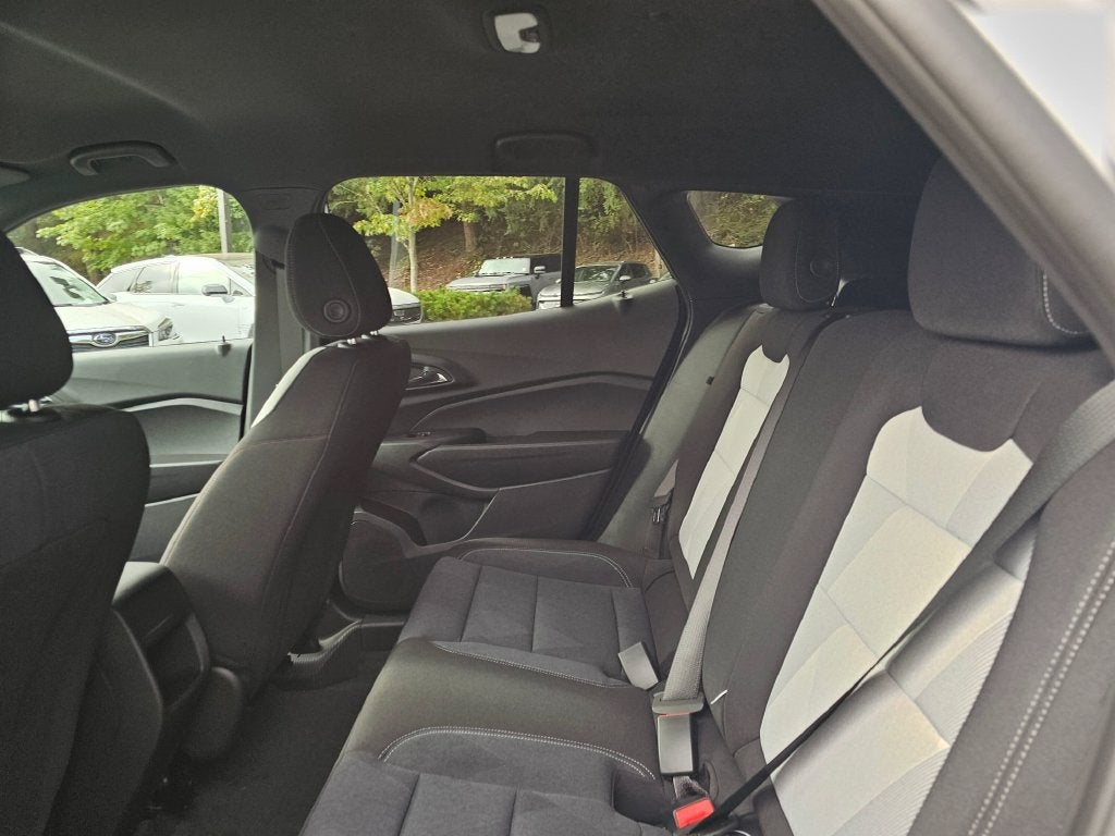 2026 Chevrolet Trax RS - Photo 18