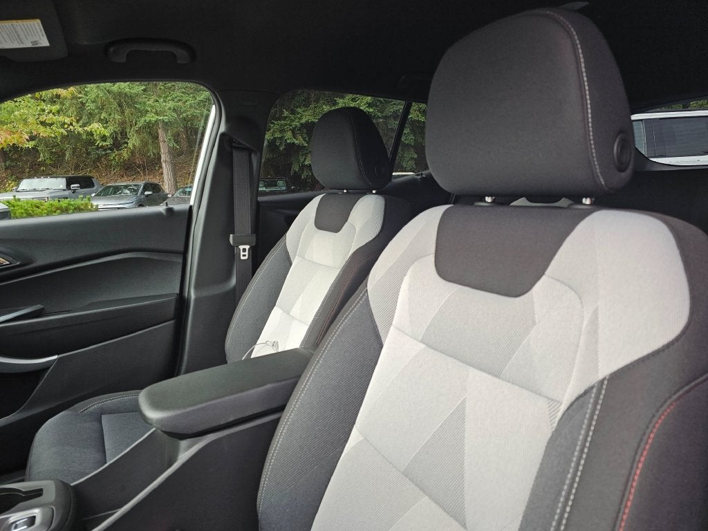 2026 Chevrolet Trax RS - Photo 22
