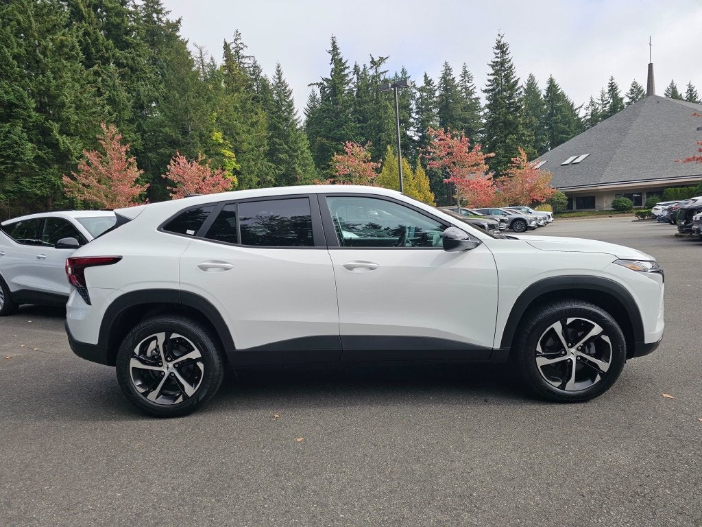 2026 Chevrolet Trax RS - Photo 7