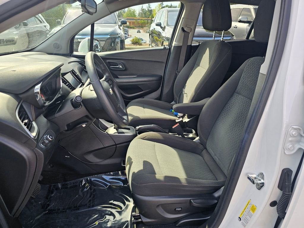 2022 Chevrolet Trax LS