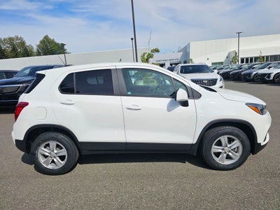 2022 Chevrolet Trax LS