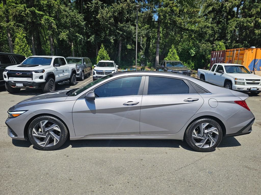 2025 Hyundai Elantra Limited