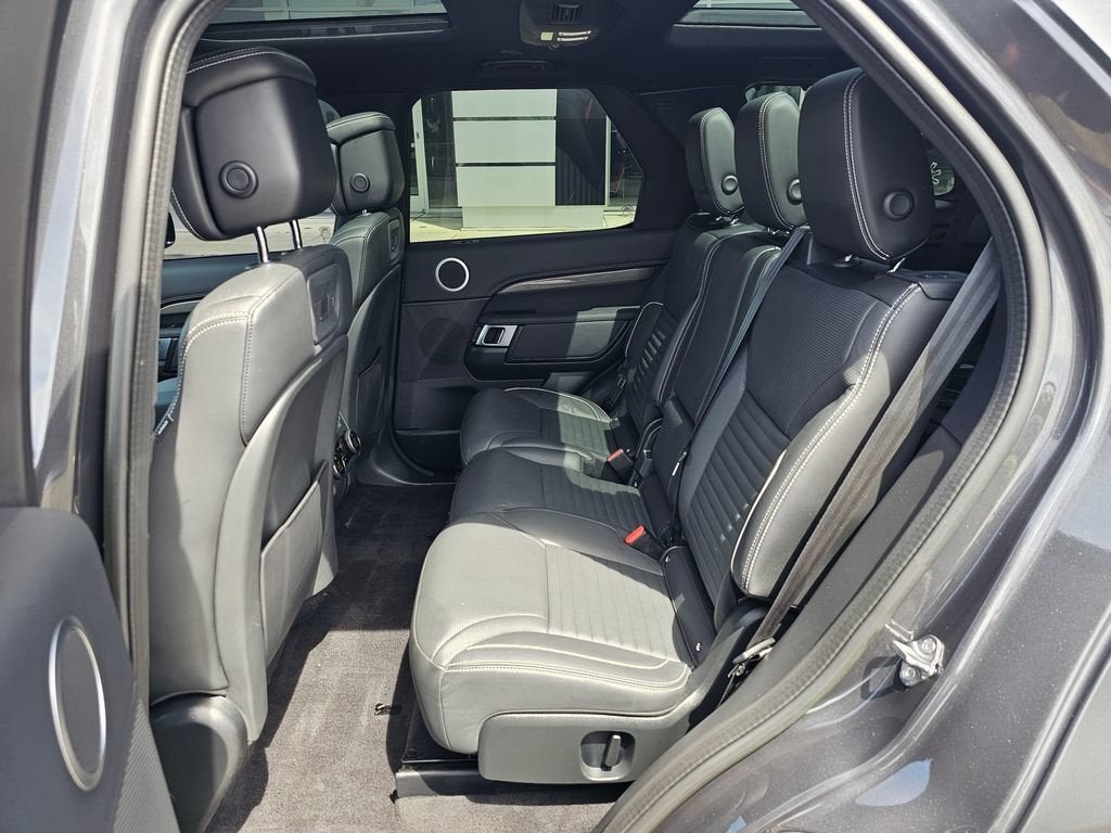 2023 Land Rover Discovery HSE R-Dynamic