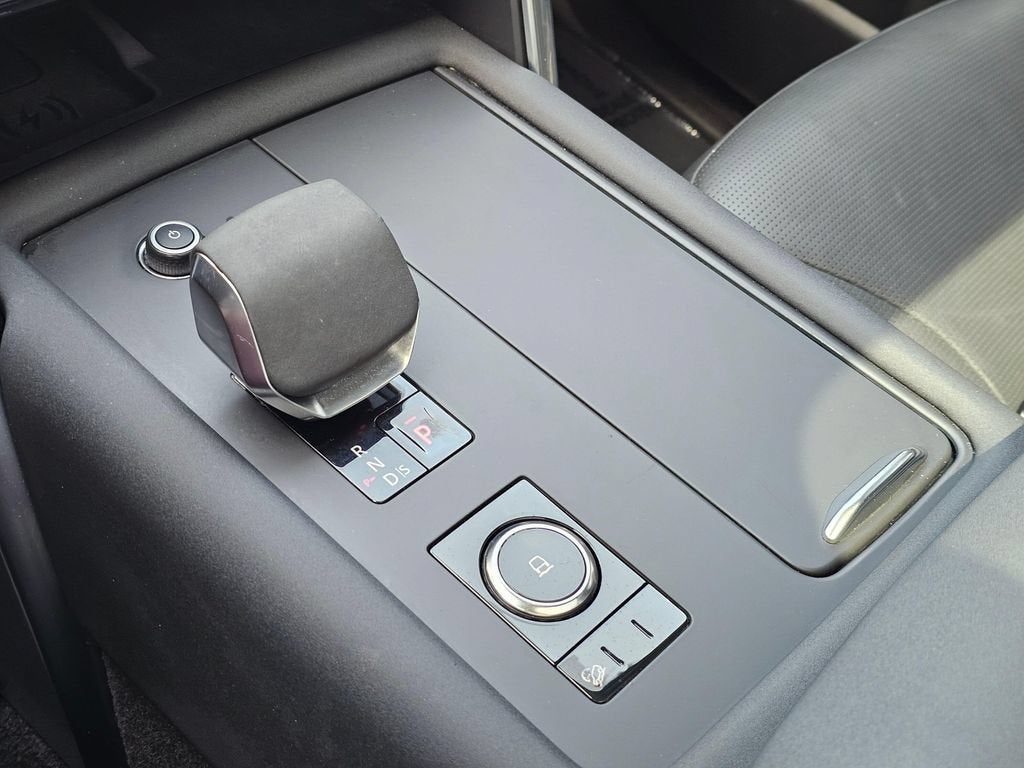 2023 Land Rover Discovery HSE R-Dynamic