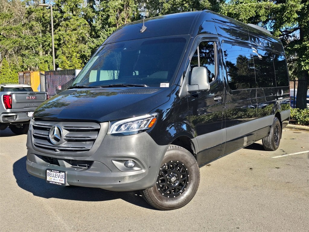2022 Mercedes-Benz Sprinter Passenger Van 2500 High Roof V6 170" RWD