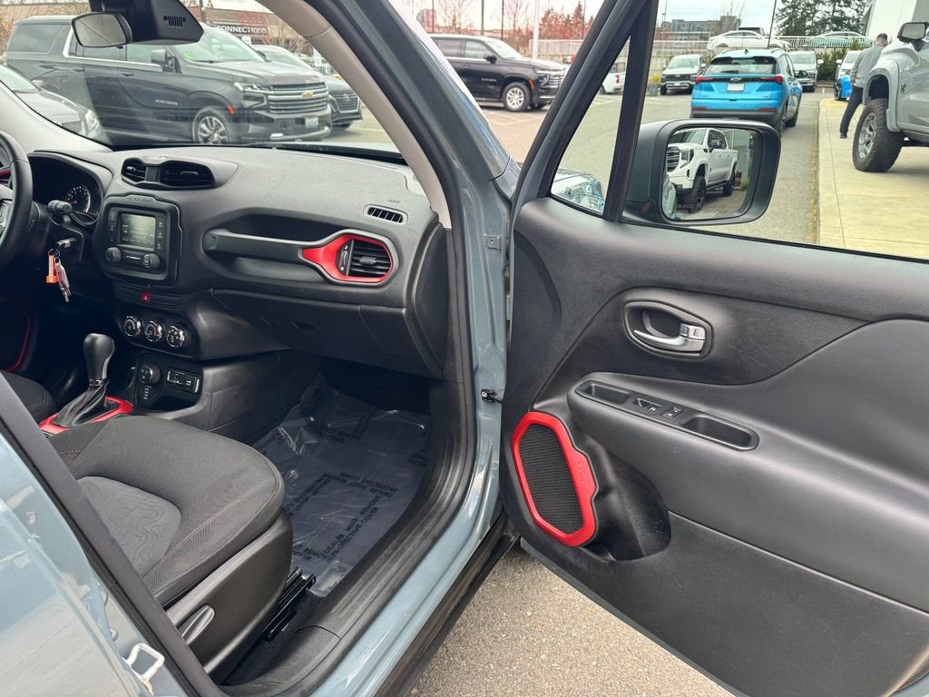 2015 Jeep Renegade Trailhawk