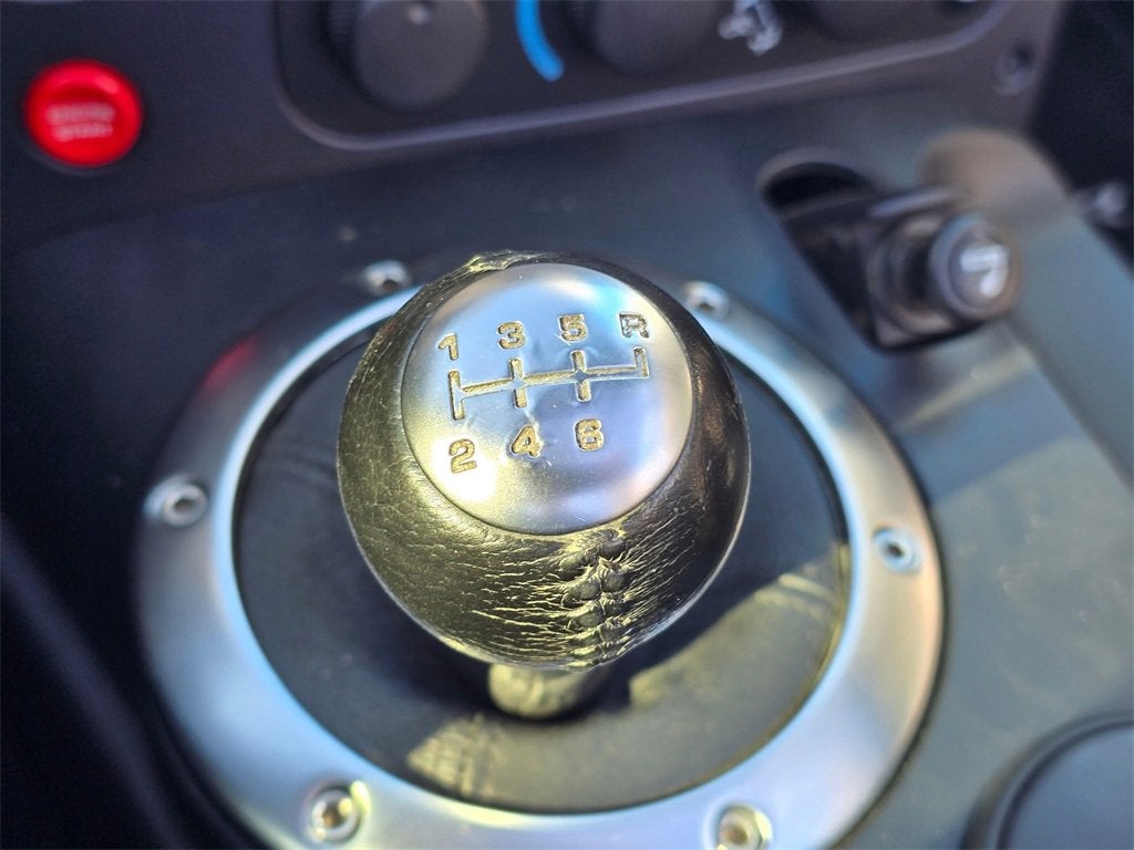 2004 Dodge Viper Base