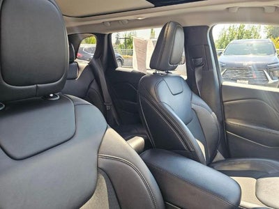 2019 Jeep Cherokee Altitude