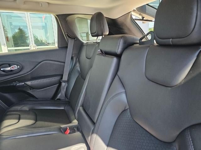 2019 Jeep Cherokee Altitude