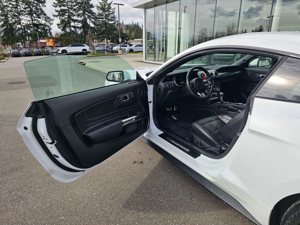 2021 Ford Mustang Base