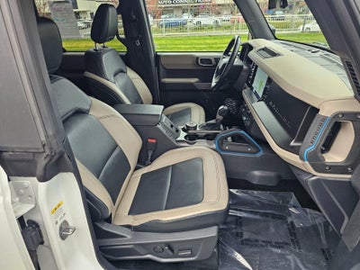 2021 Ford Bronco Base