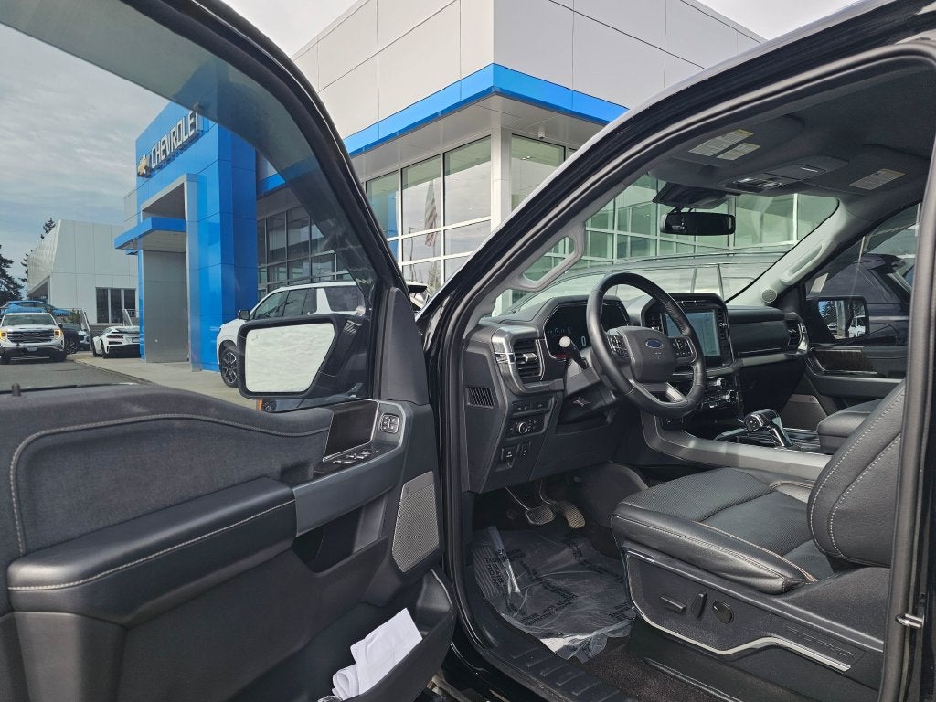 2022 Ford F-150 Base