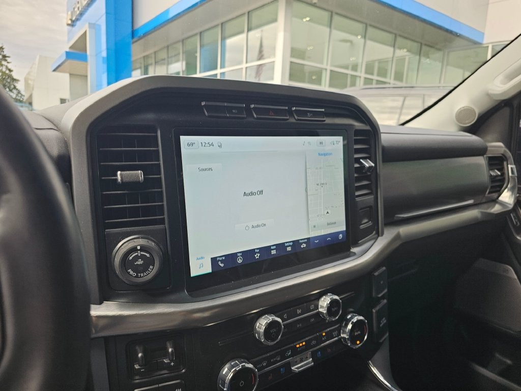 2022 Ford F-150 Base