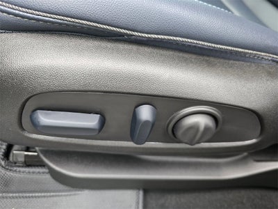 2023 Chevrolet Bolt EUV Base