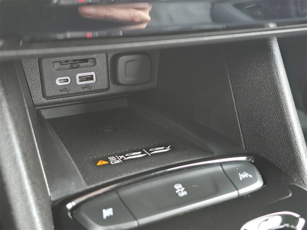 2023 Chevrolet Bolt EUV Base