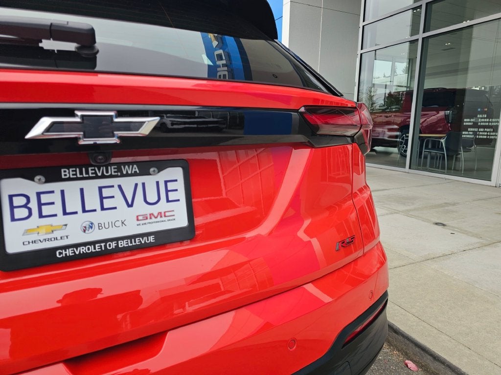 2027 Chevrolet Bolt Base