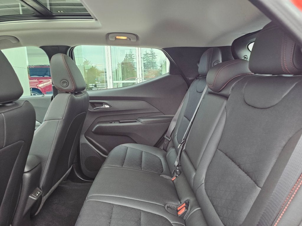 2027 Chevrolet Bolt Base