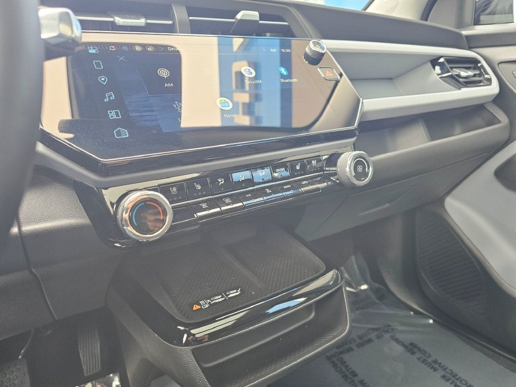 2027 Chevrolet Bolt Base