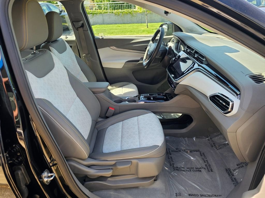 2022 Chevrolet Bolt EUV Base