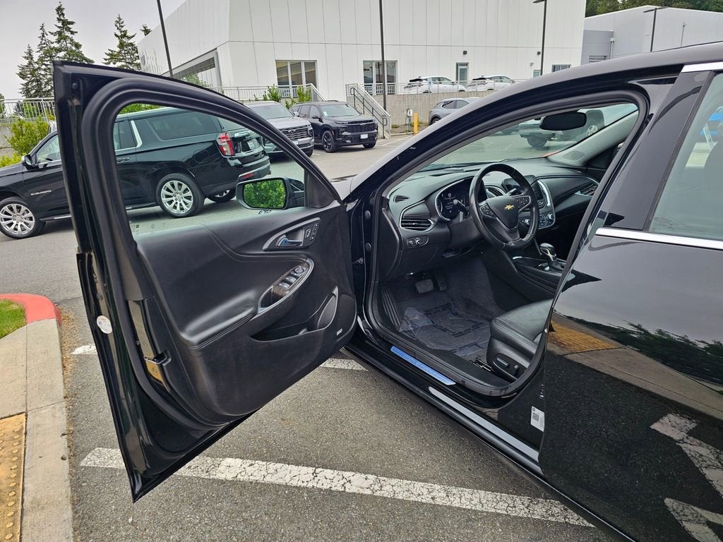 2022 Chevrolet Malibu Base