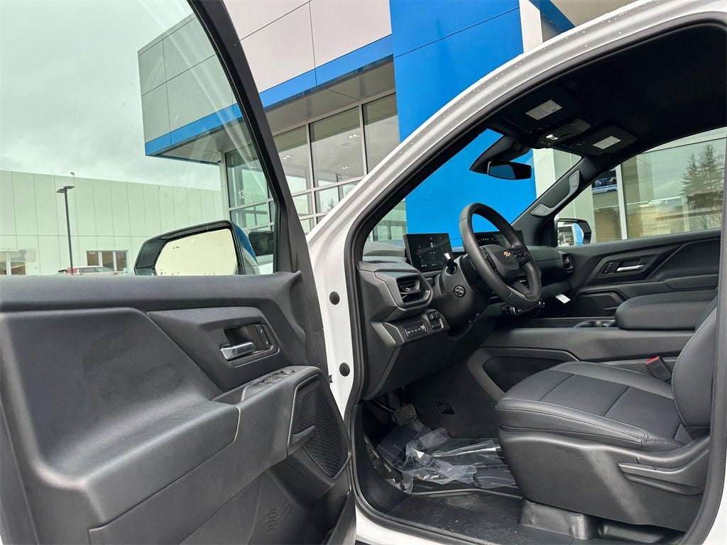 2024 Chevrolet Silverado EV Base