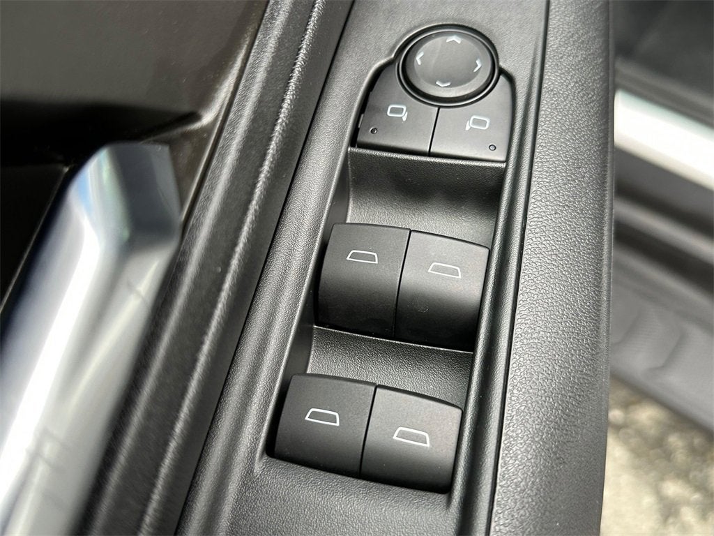 2024 Chevrolet Silverado EV Base