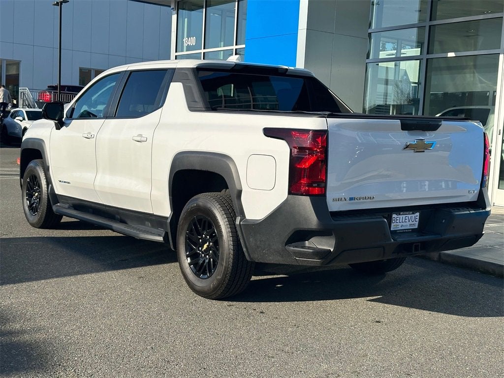 2024 Chevrolet Silverado EV Base