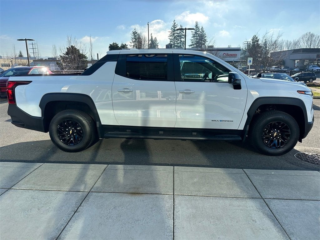 2024 Chevrolet Silverado EV Base