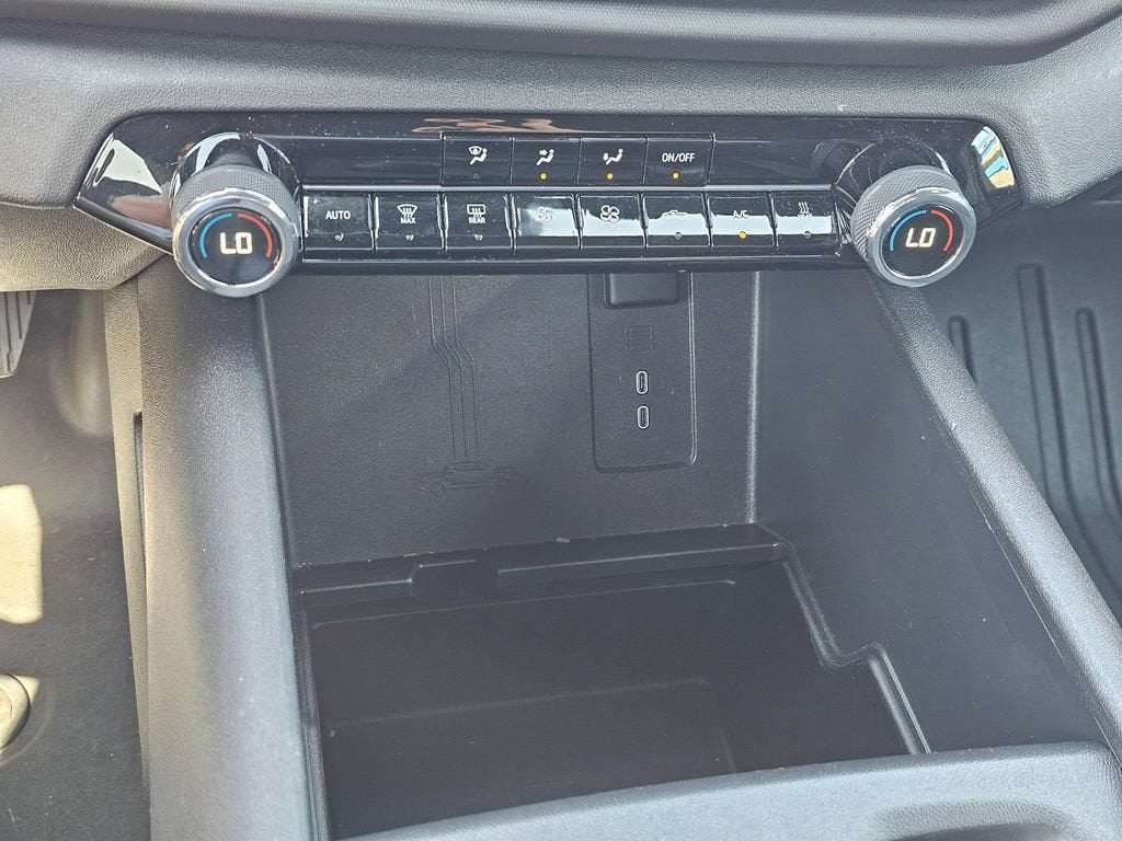 2024 Chevrolet Silverado EV Base