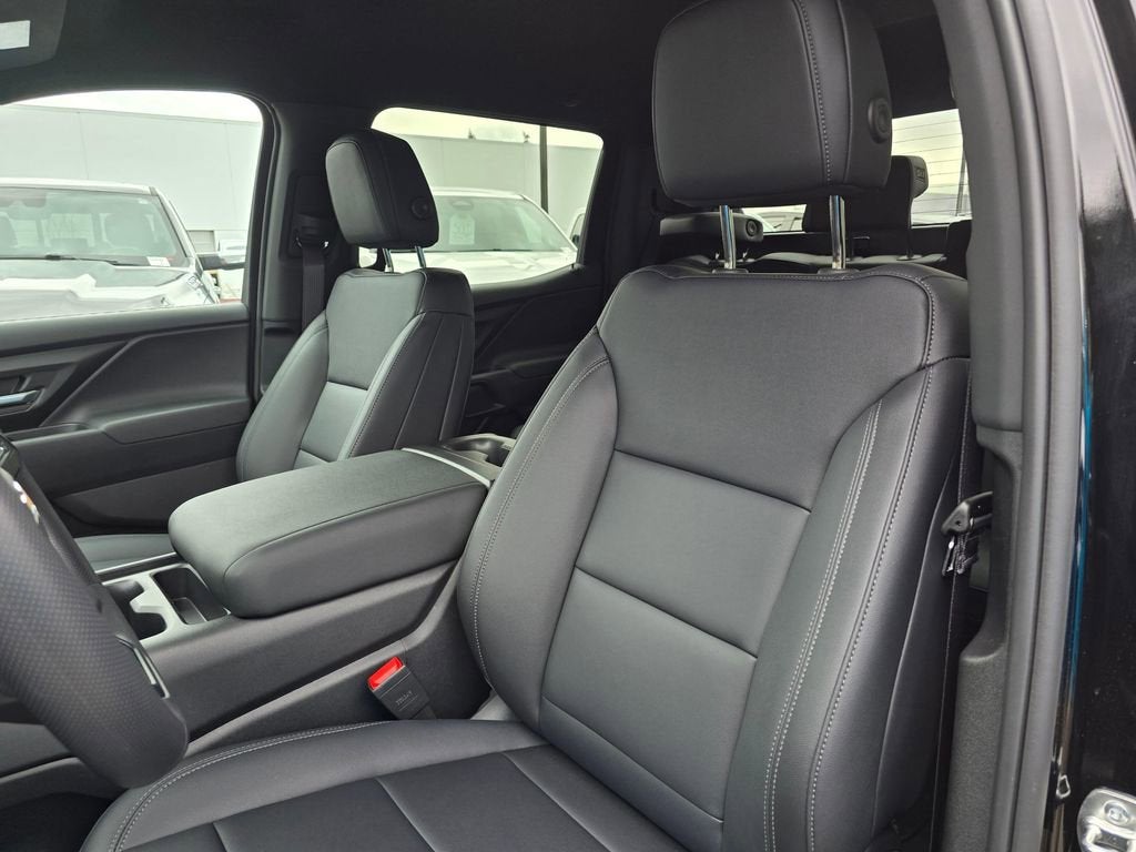 2024 Chevrolet Silverado EV Base