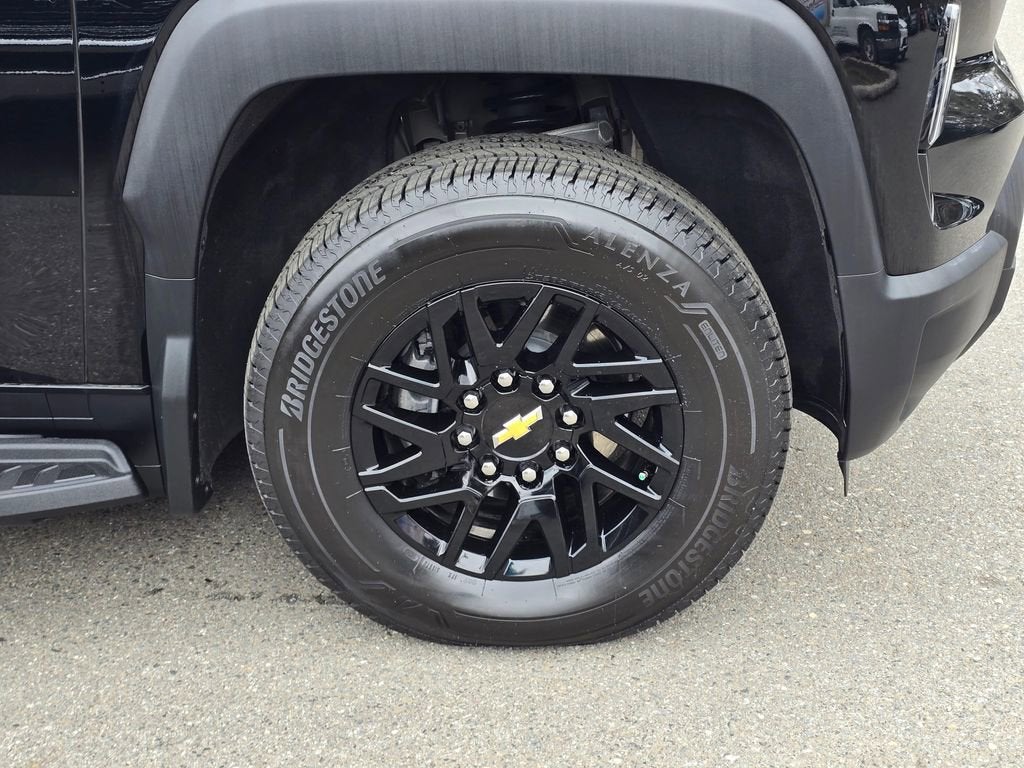 2024 Chevrolet Silverado EV Base