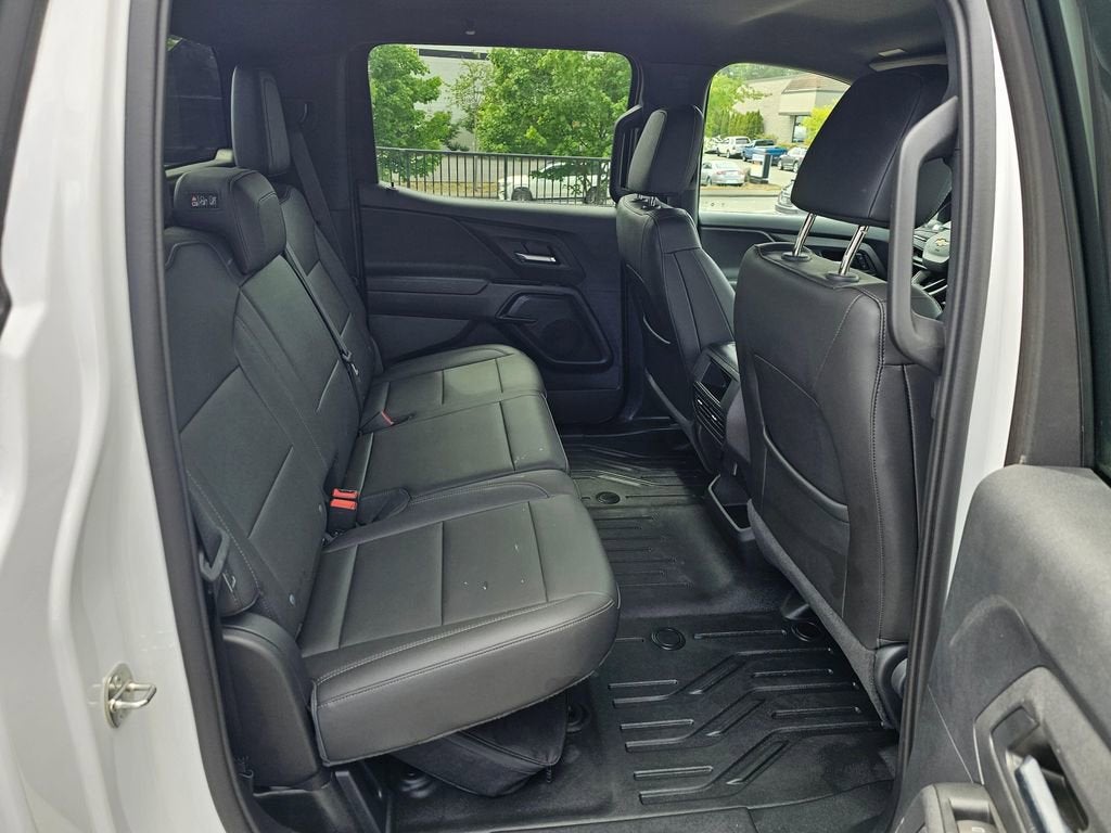 2024 Chevrolet Silverado EV Base