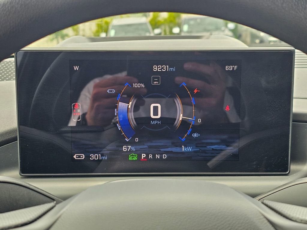 2024 Chevrolet Silverado EV Base