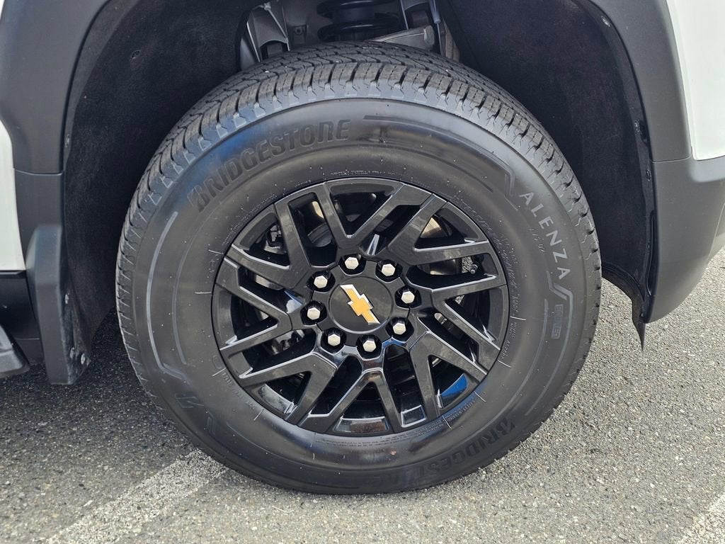 2024 Chevrolet Silverado EV Base