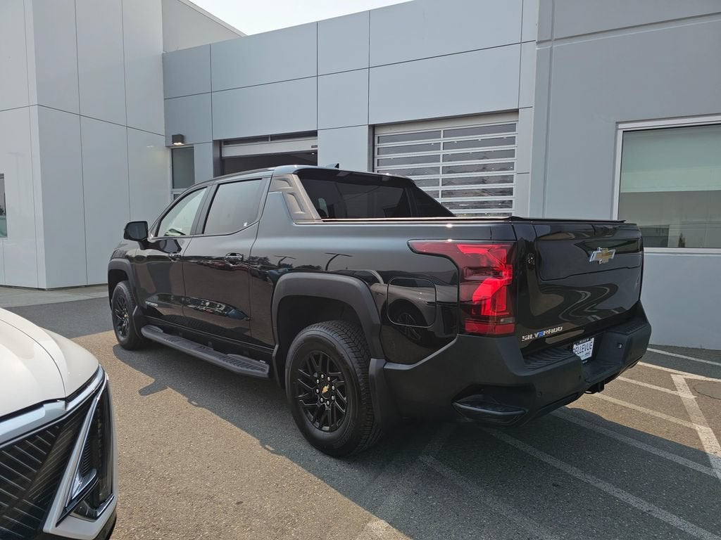 2026 Chevrolet Silverado EV Base