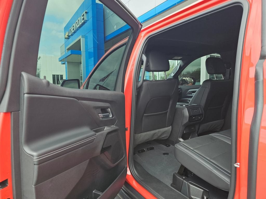 2025 Chevrolet Silverado EV Base