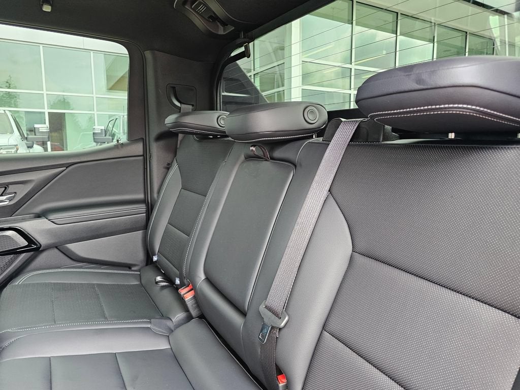 2025 Chevrolet Silverado EV Base