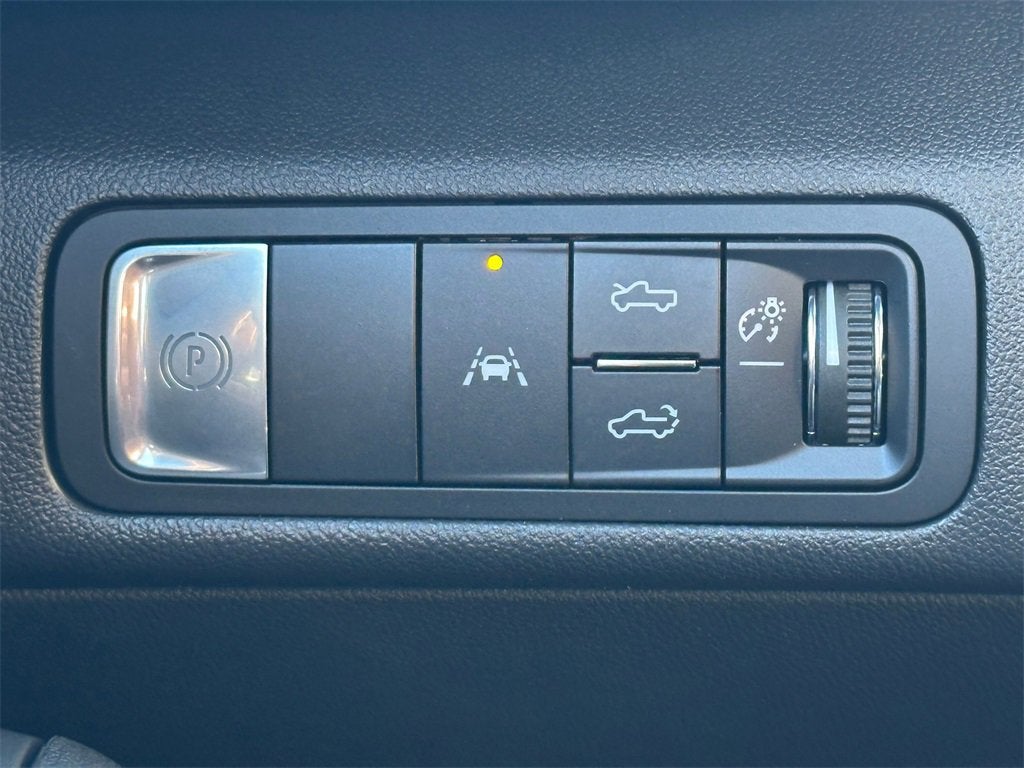 2026 Chevrolet Silverado EV Base