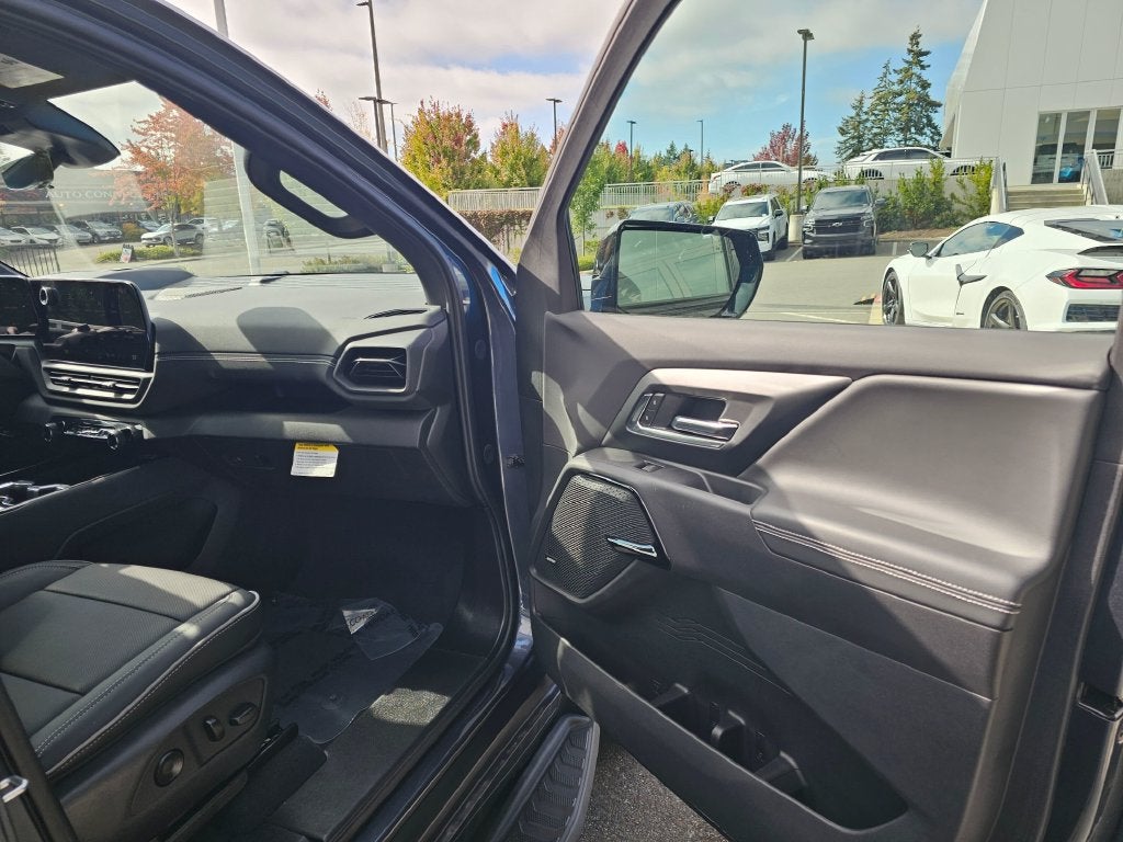 2026 Chevrolet Silverado EV Base