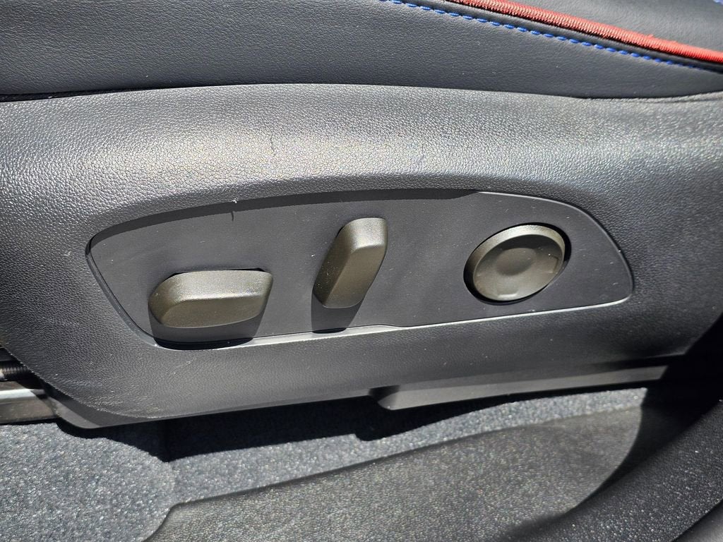 2025 Chevrolet Silverado EV Base